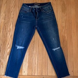 Joe’s Jeans Distressed with Raw Hem, sz 28